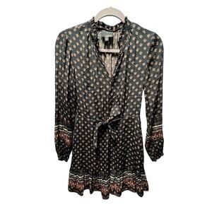 Floral Dress Women's‎ Size S Floral Mini Black